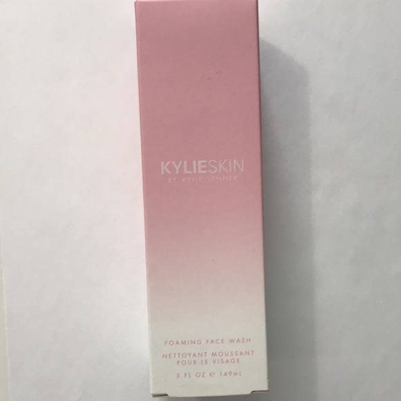 KYLIESKIN Foaming Face Wash 5 FL OZ - Picture 2 of 3